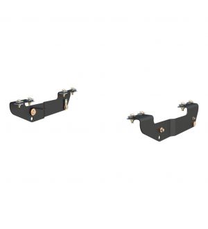 Curt 99-05 GMC Sierra 2500 Custom 5th Wheel Brackets